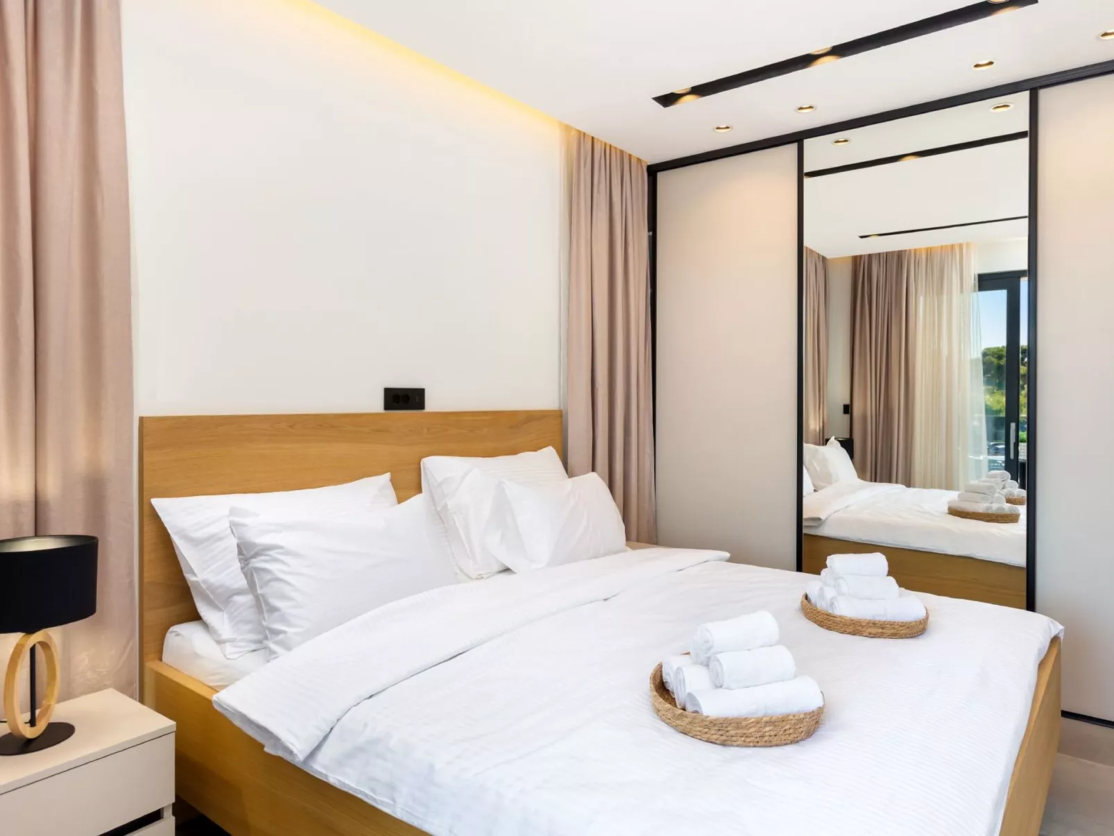 Wohnung "A'more Bijeca2" mit Blick auf das Wasser-Binnen