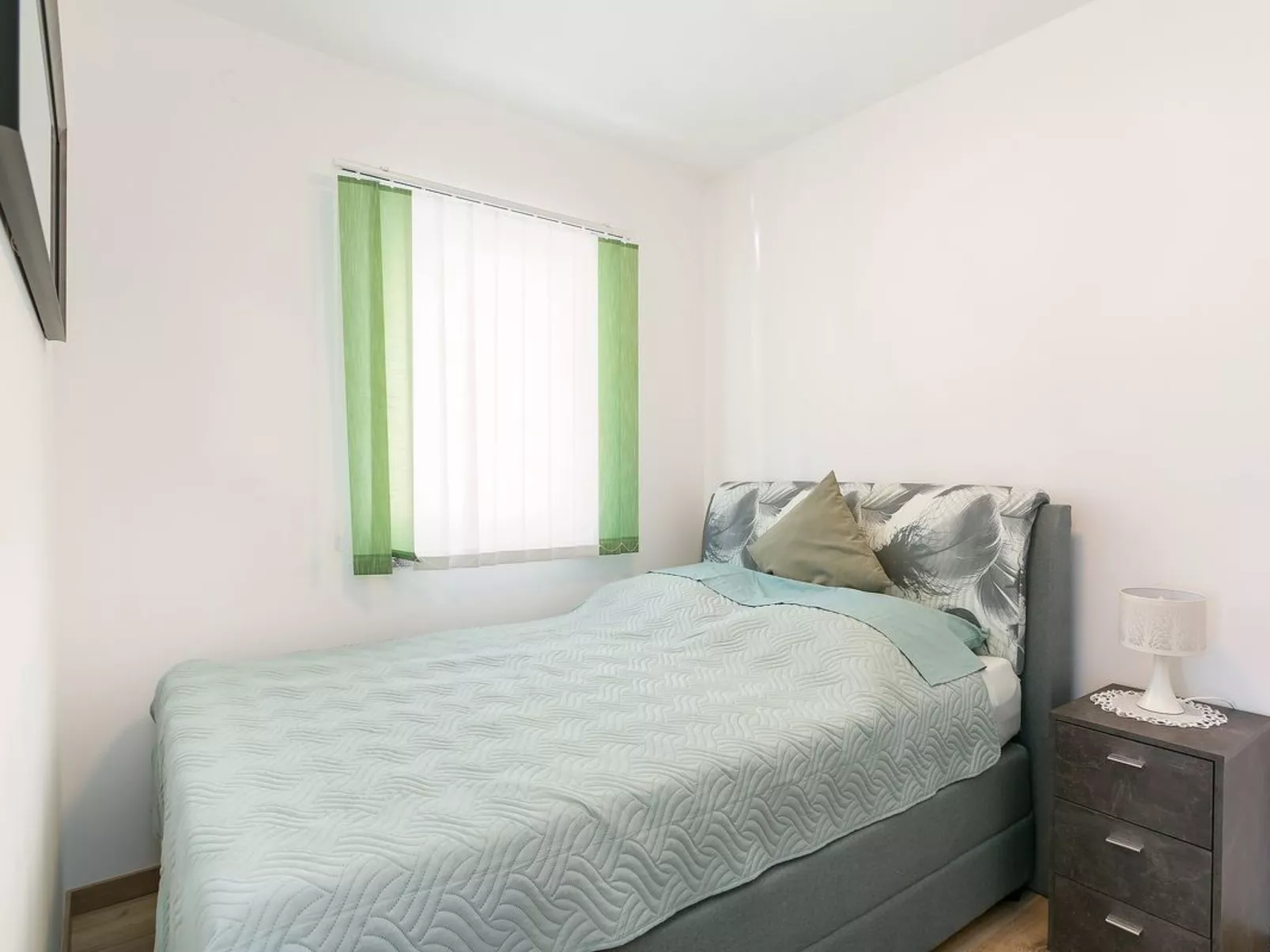 Für 7 Personen ca. 75 m&sup2; in Medulin, Istrien (Medulin und Umgebung)-Image-tags.info