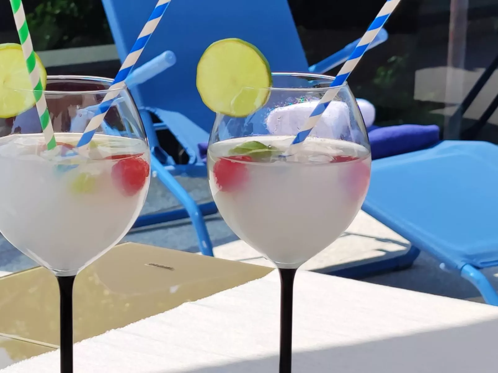 Moderne Wohnung in Crikvenica mit Pool-Buiten