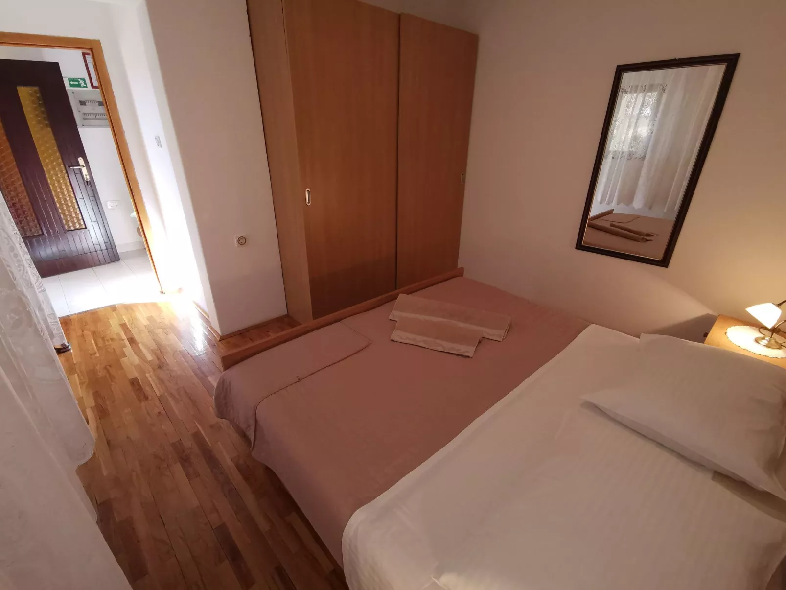 Appartement für 2-3 Personen mit Balkon-Binnen