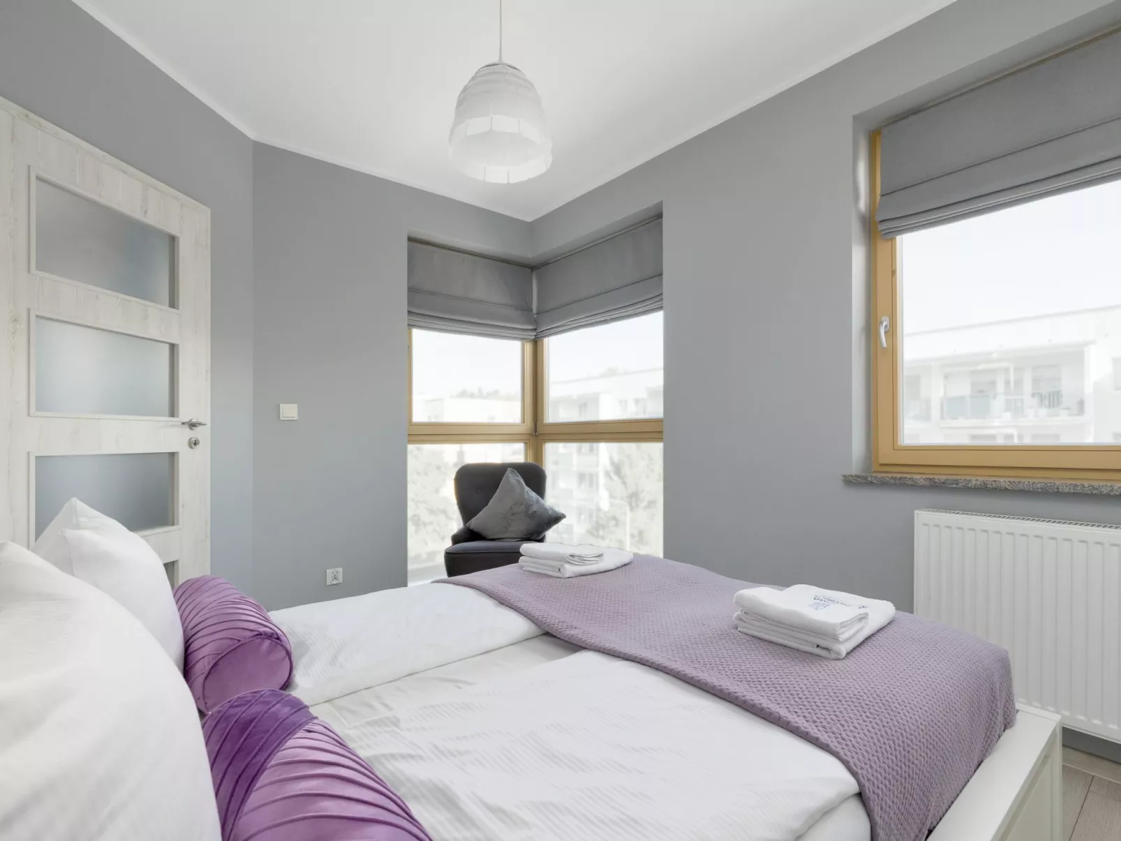 Apartment Ambria III-Image-tags.info