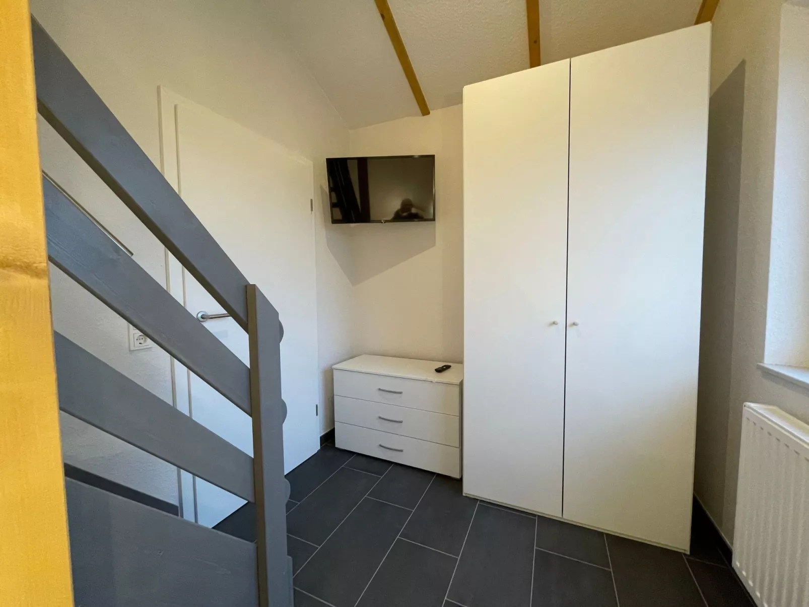 G12 Ferienhaus in Eckwarderhörne mit Gartenhaus - Binnen