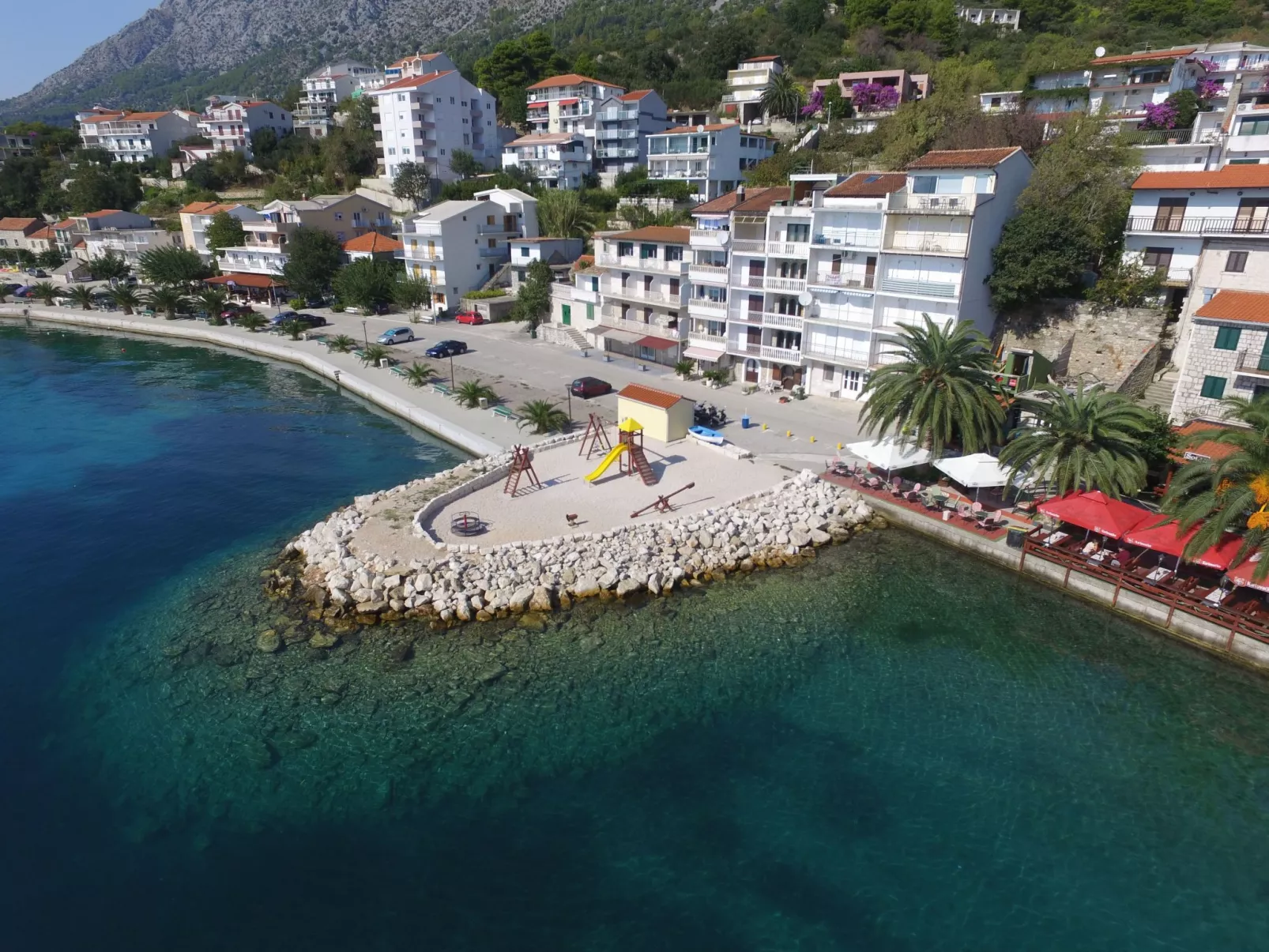 Komfortables Studio-Apartment mit Meerblick-Buiten