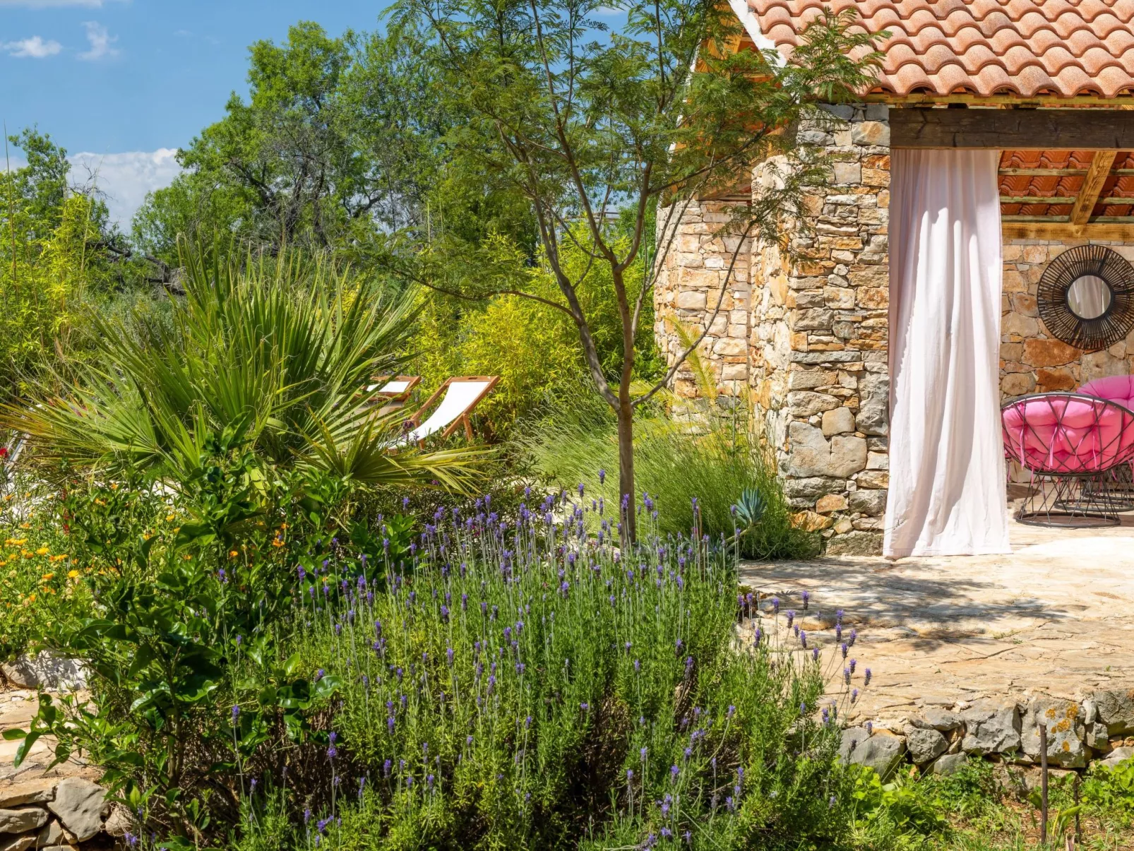 In Rudina mit Privatem Pool-Buiten