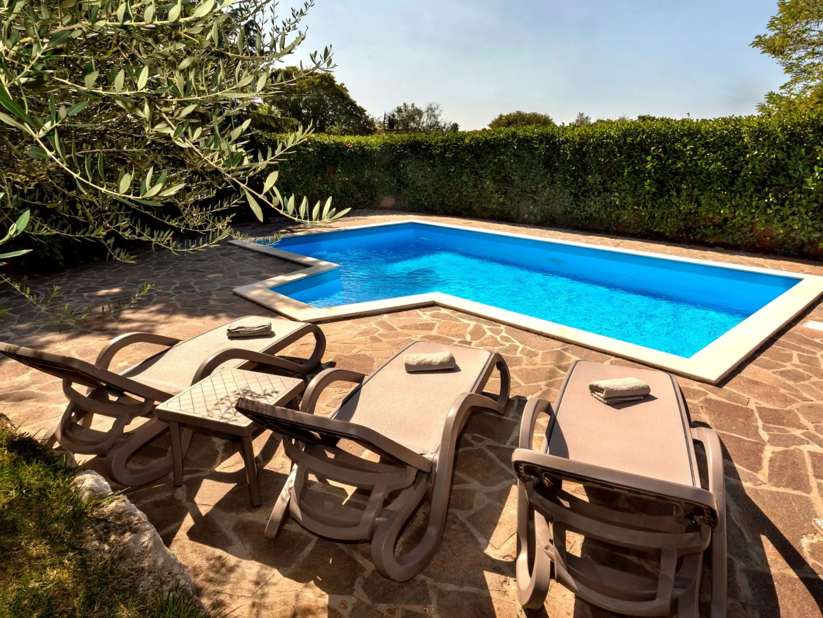 Ferienvilla "Nina" mit eigenem Pool-Buiten