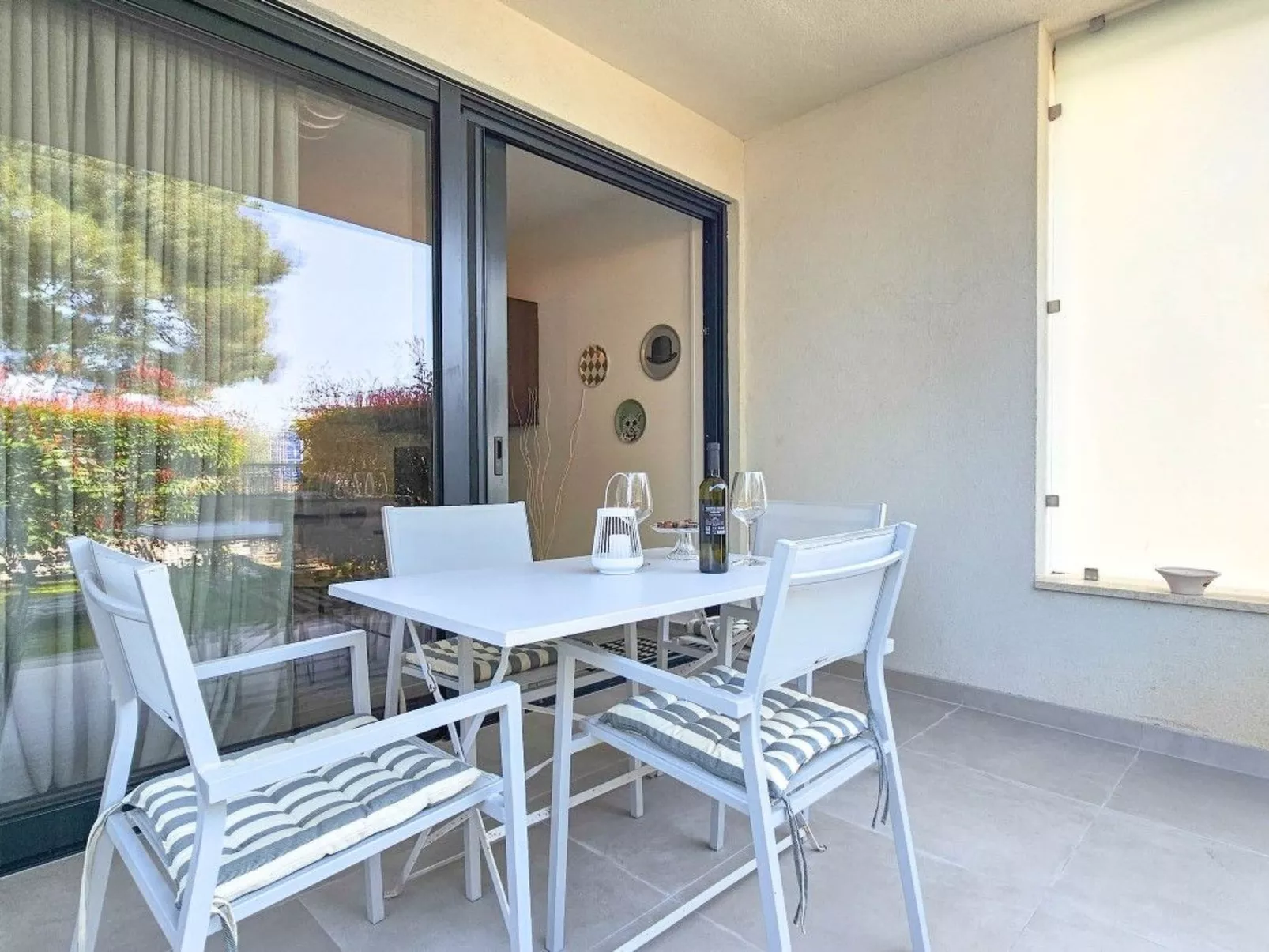 Apartment mit Terrasse für 3 Personen-Image-tags.info