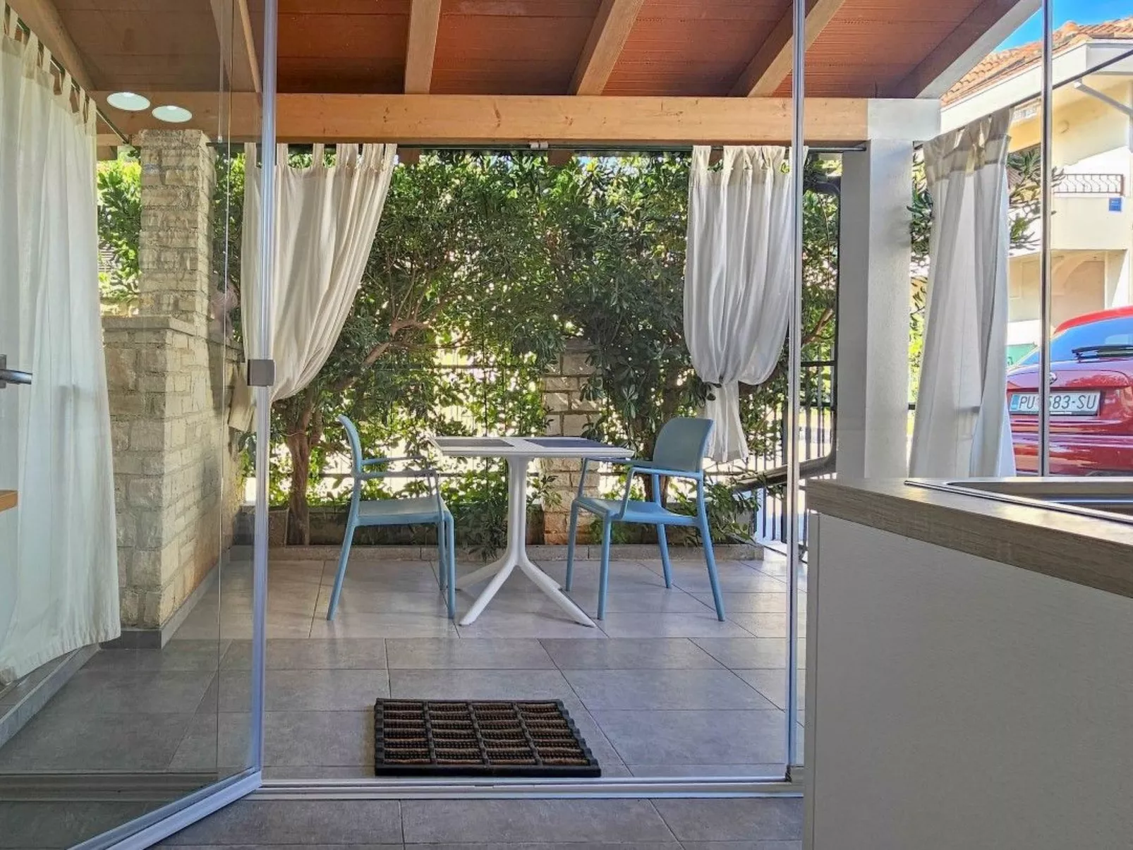 Für 2 Personen ca. 22 m&sup2; in Novigrad, Adriaküste Kroatien (Westküste von I-Binnen