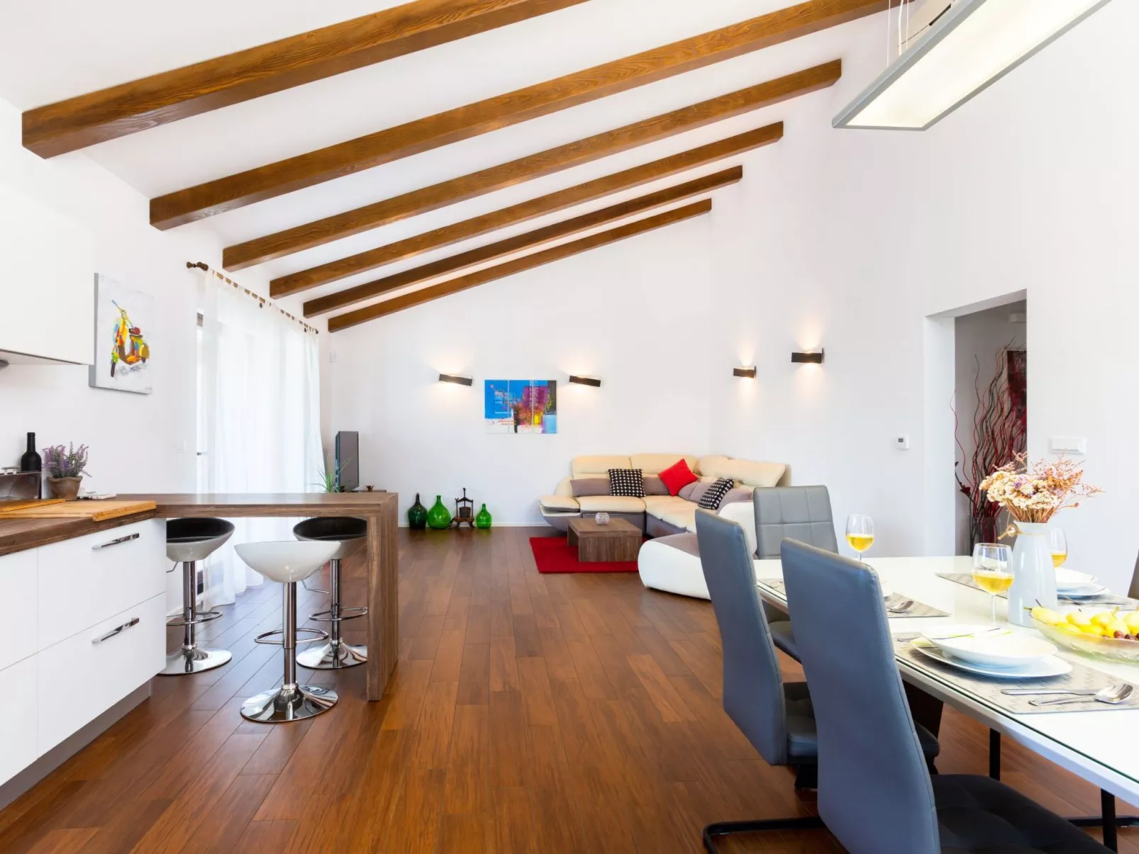 In Kavran mit Privatem Pool-Binnen