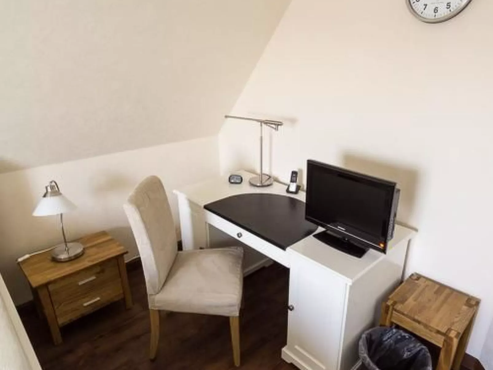 Vadrup-Image-tags.info