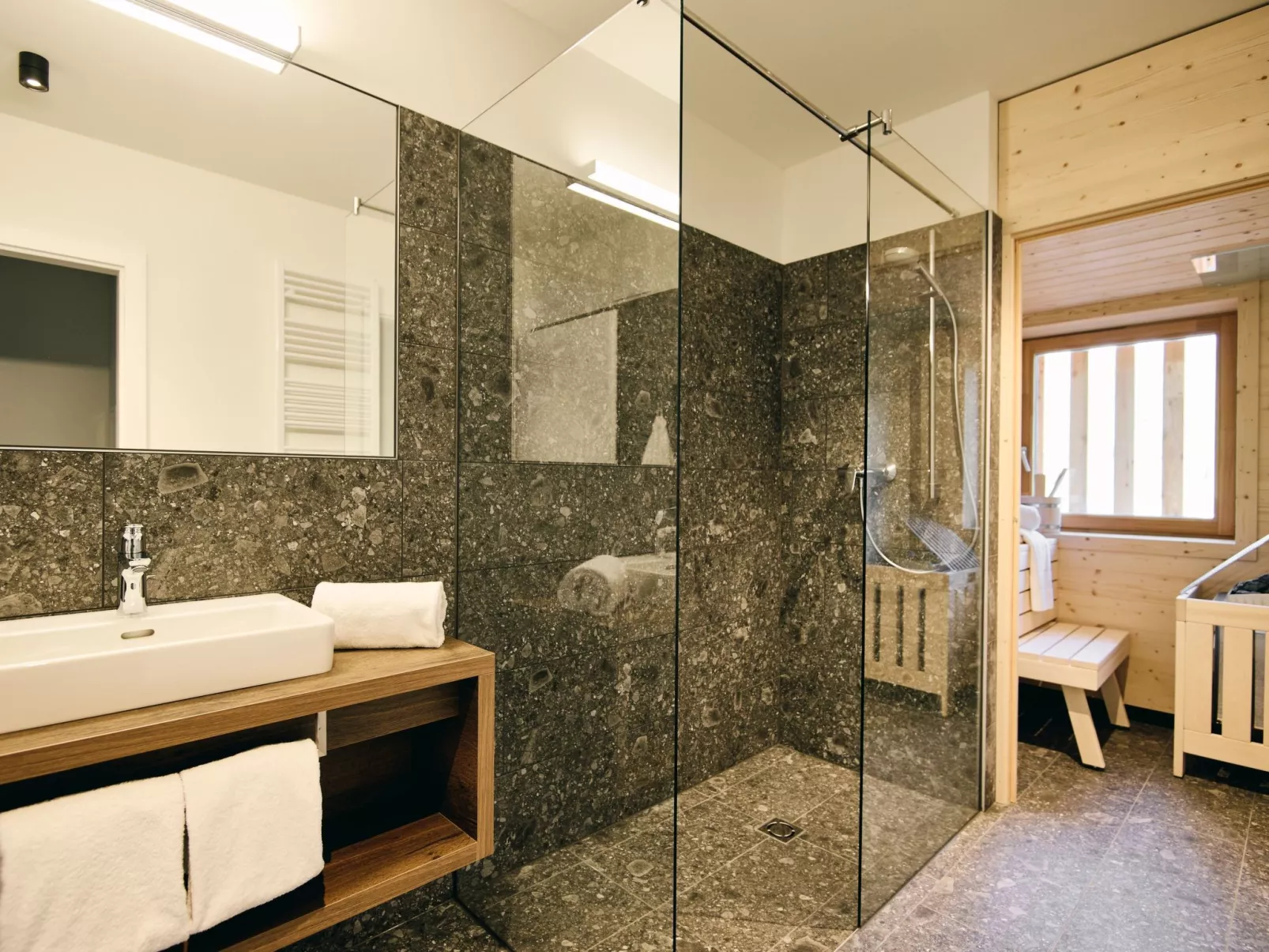 Enzian Lodge sup.-Image-tags.info