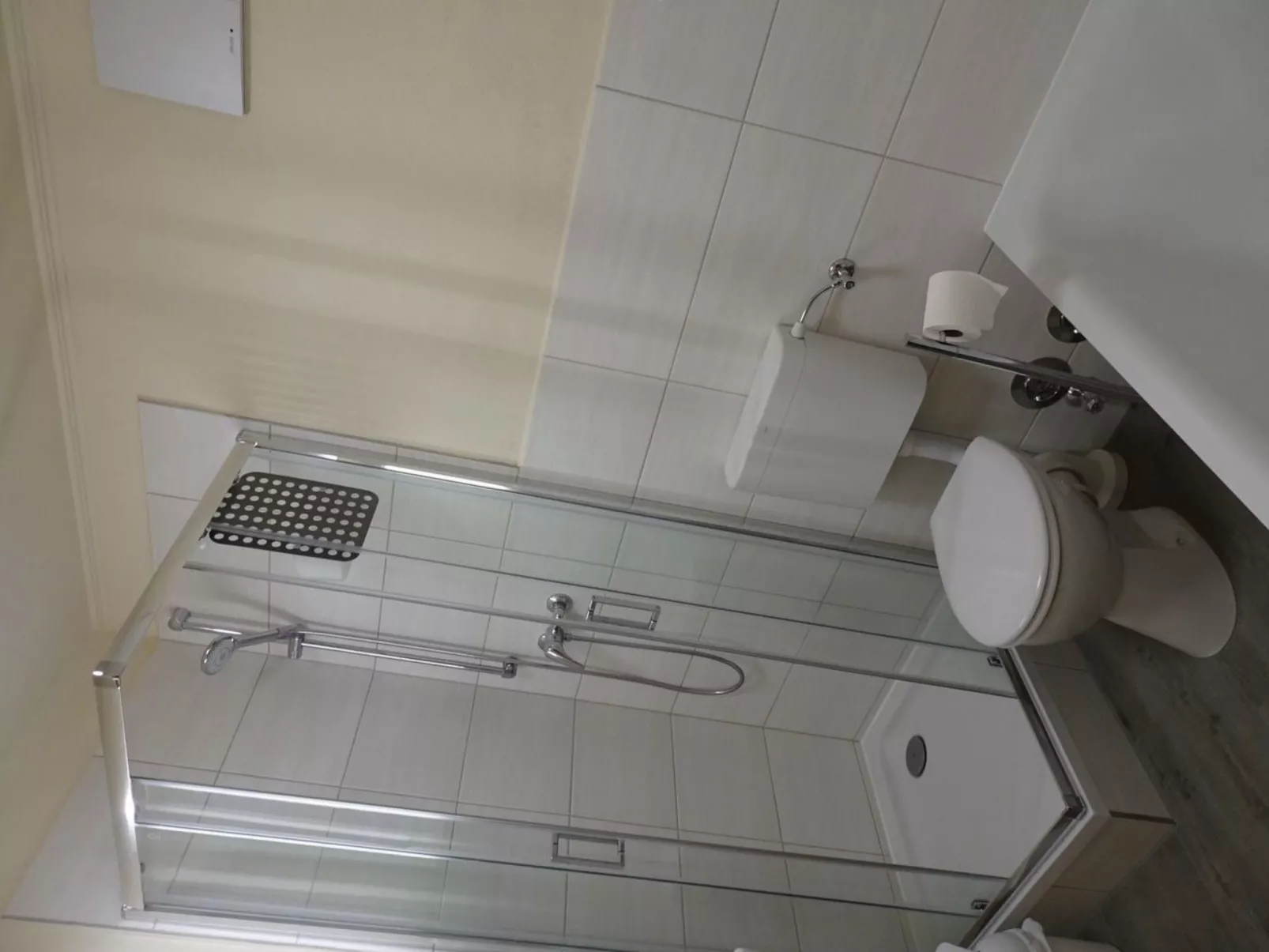 Wohnung in Heeselicht mit Grill und Terrasse-Binnen