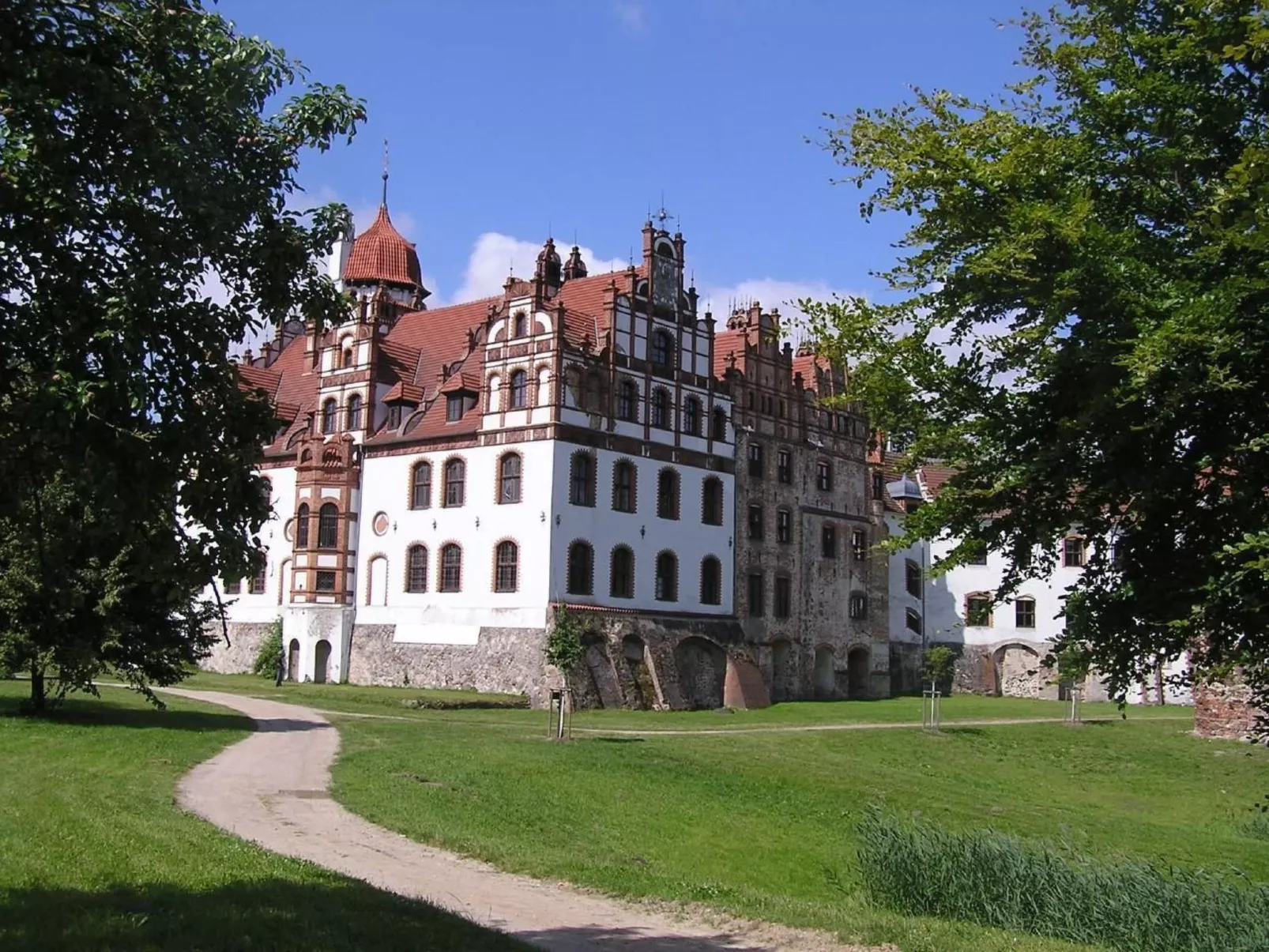 In Dahmen mit Großem Garten-Buiten