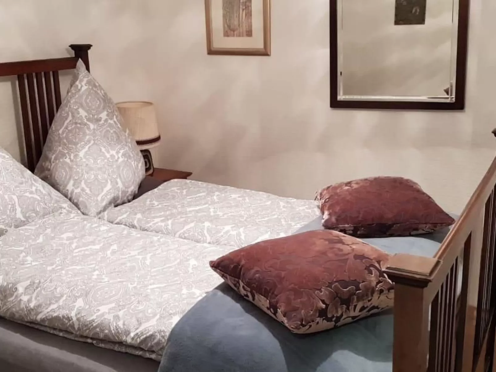 In Oberlahr mit Großem Garten-Binnen