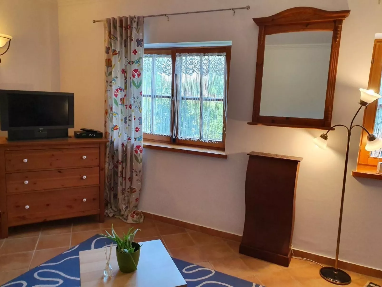 In Lócs mit Privatem Pool-Binnen