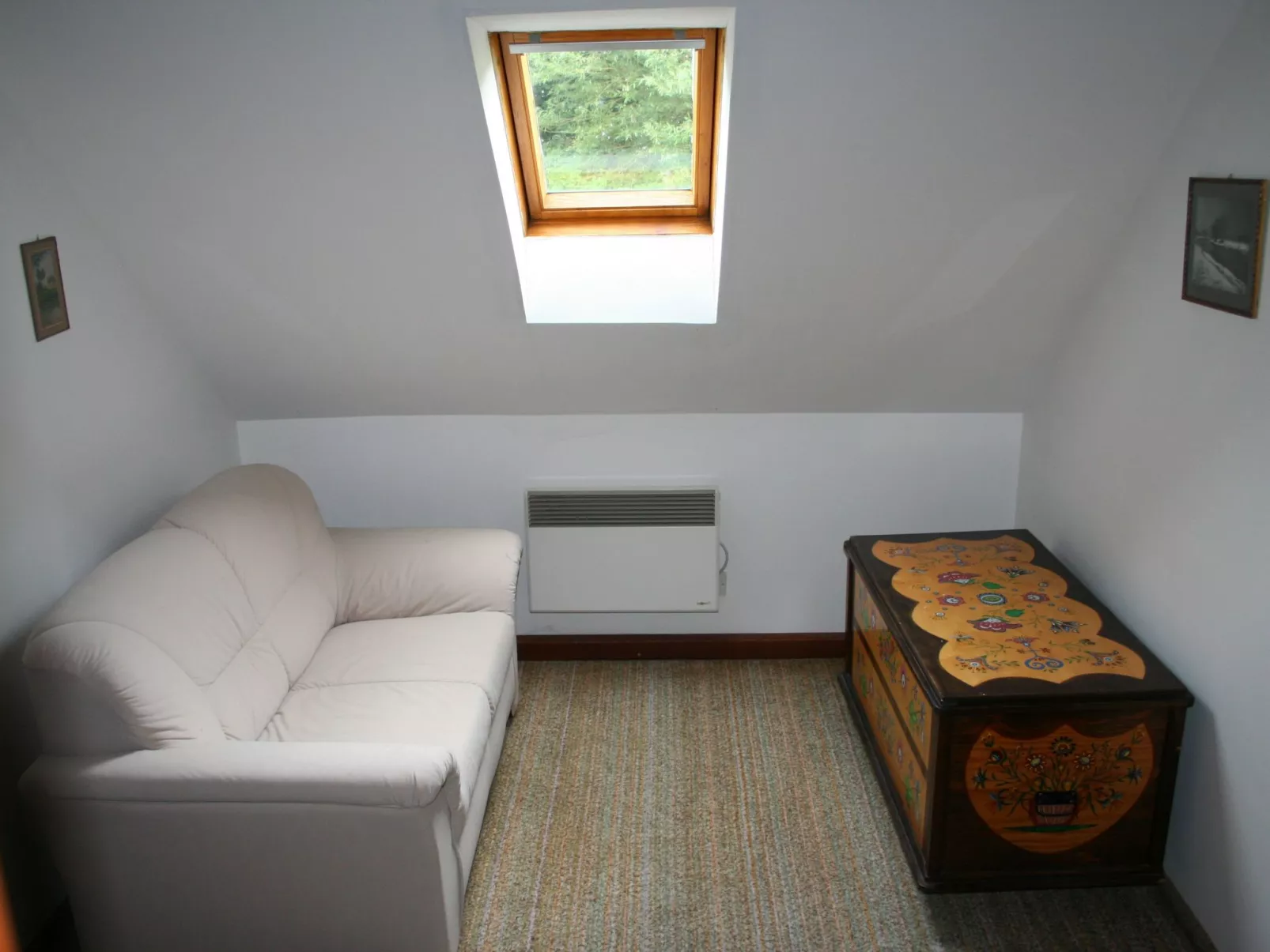 Charmantes, traditionelles Holzhaus-Binnen