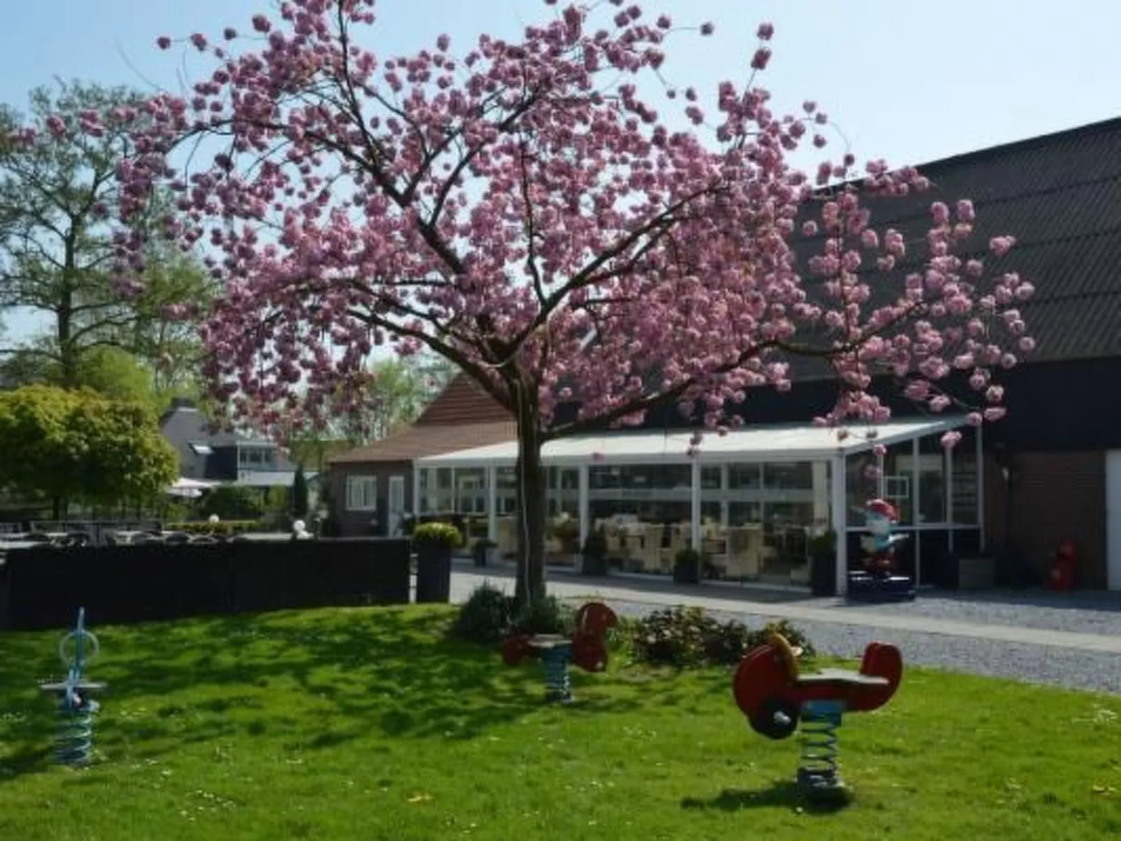 "Buurtweg 219"-Buiten