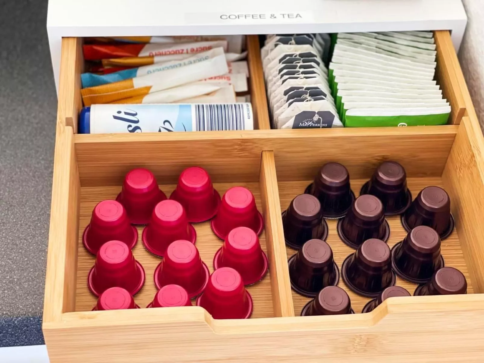 ARISER Zug Central Business Apartment-Image-tags.info