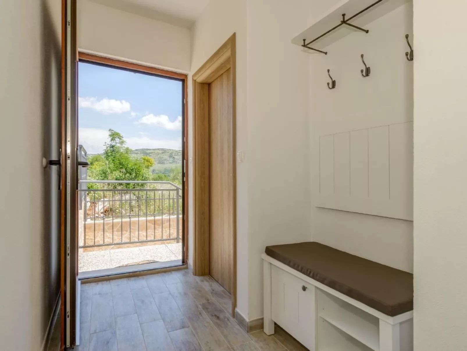 Villa Longfield mit privaten Pool und Sauna-Binnen