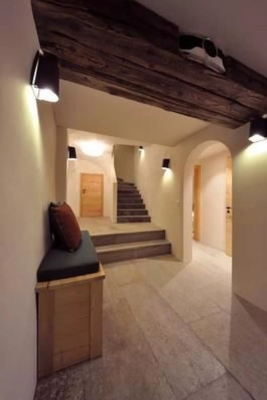 Chesa Chamuera-Image-tags.info