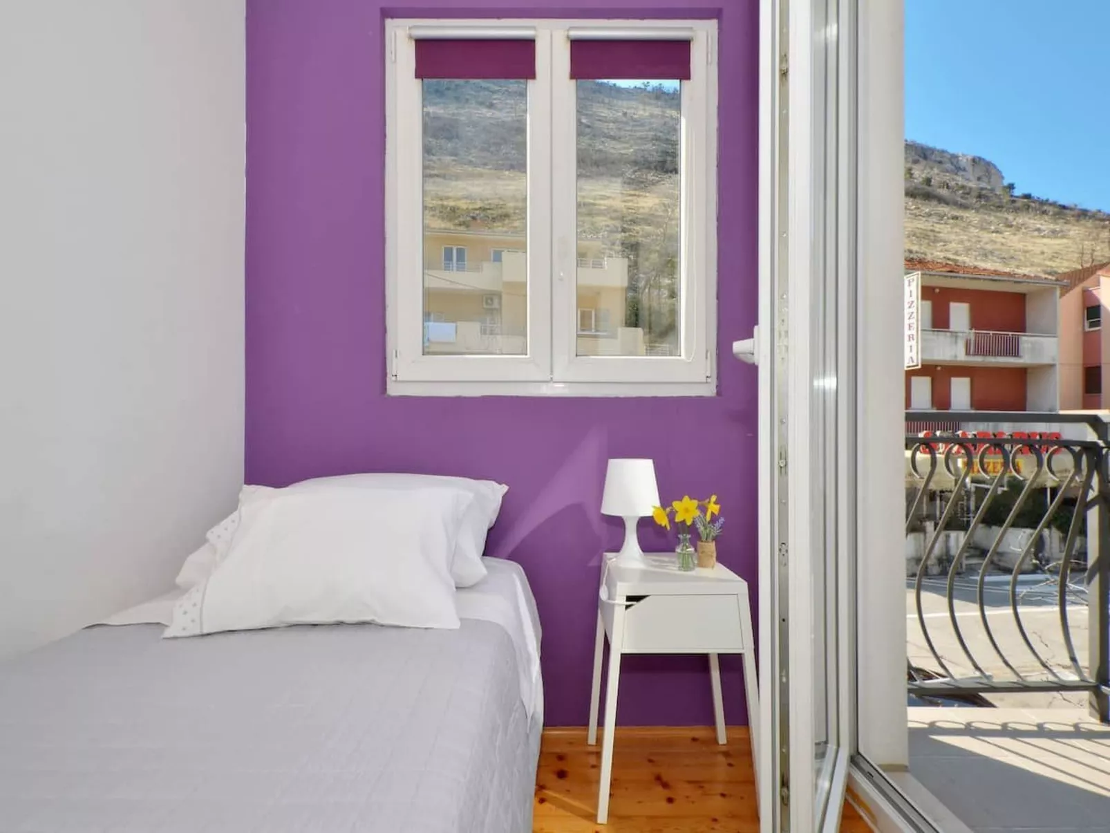 Žrnovnica, Entspannung am Flussufer-Binnen