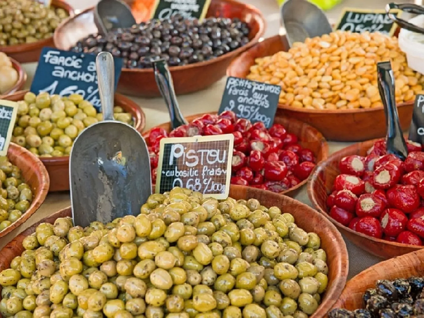 Charmantes Haus mit Pool und Garten-Image-tags.info