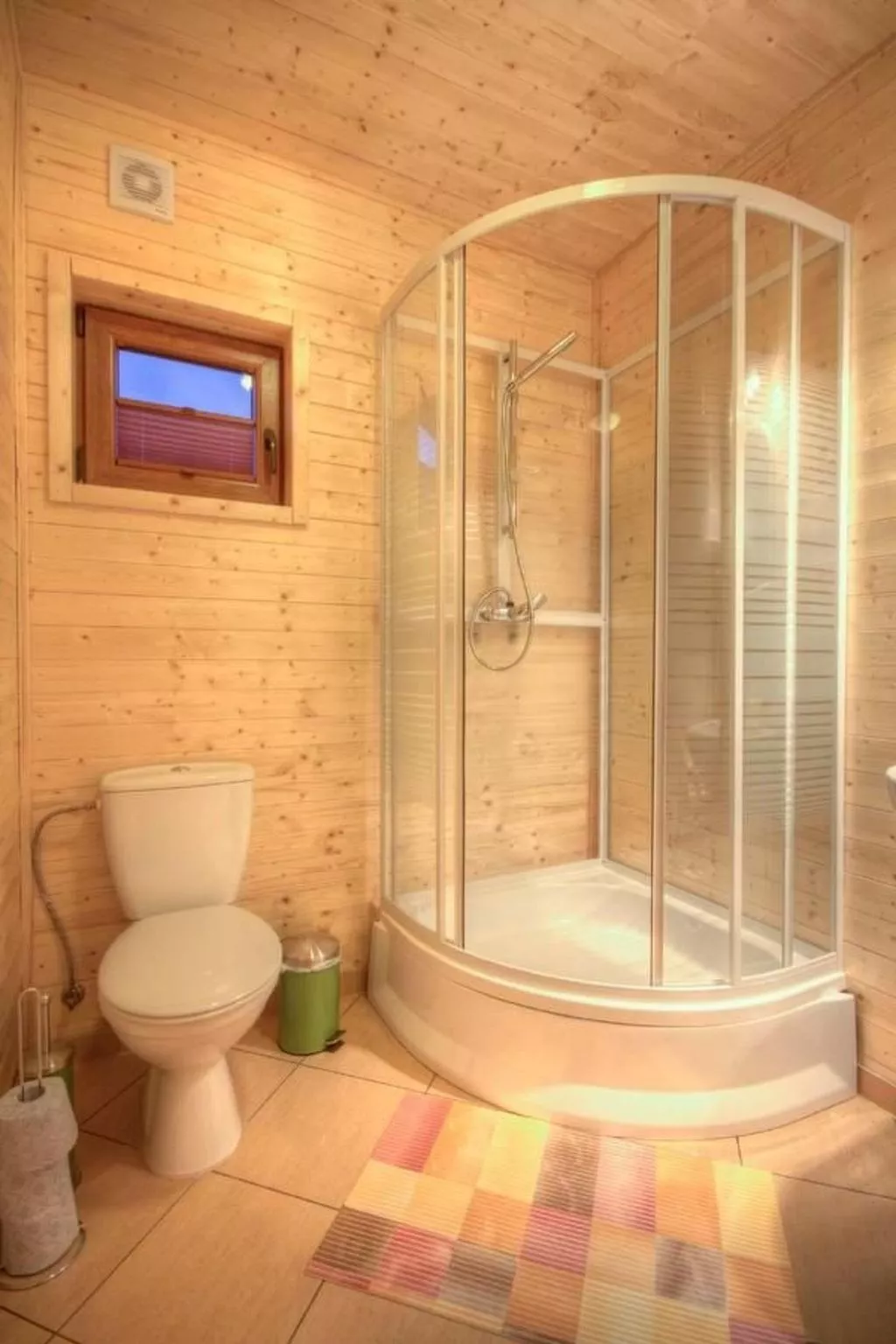 "Cottage4" in einem eingezäunten Gebiet-Binnen