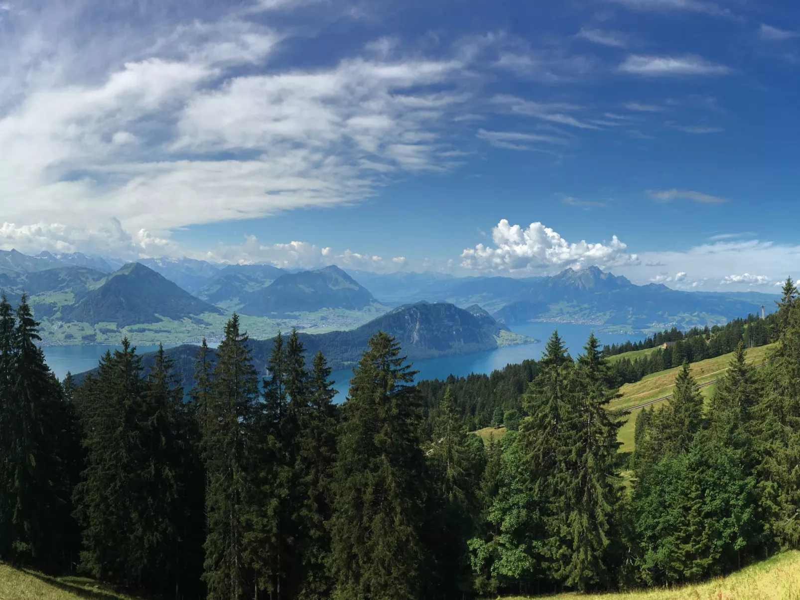 Wohnung mit herrlichem Blick auf den Pilatus-Omgeving