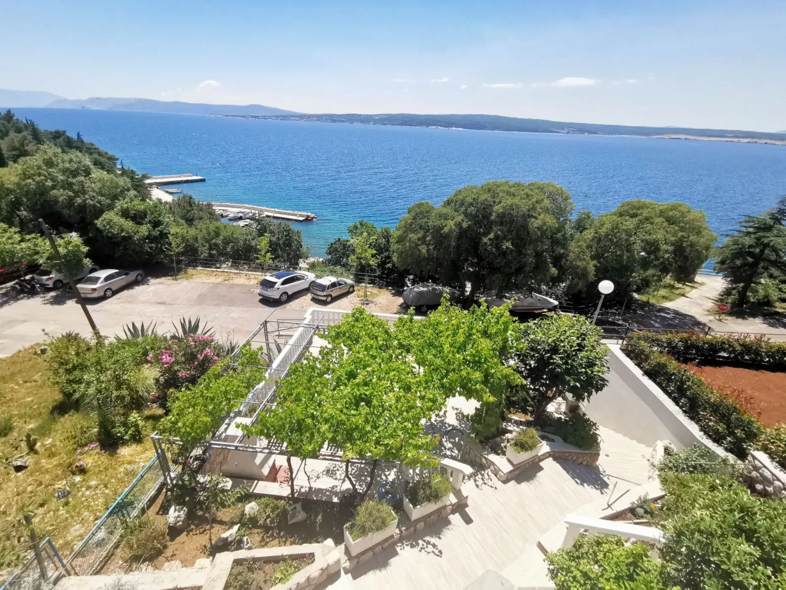 Wohnung 70m vom Strand entfernt, mit AC und WiFi-Buiten