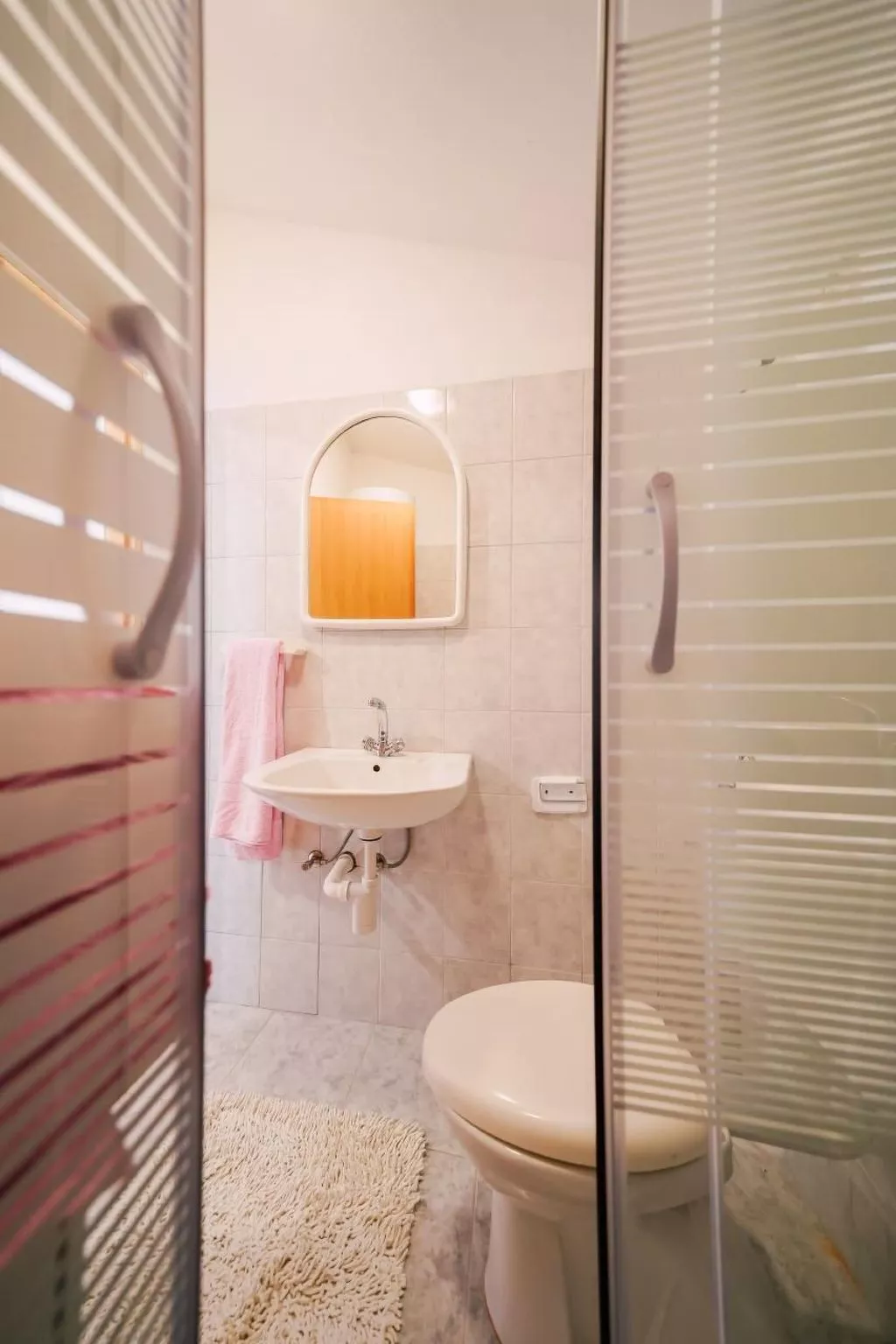 Wohnung in Ljubač mit Großem Garten-Binnen