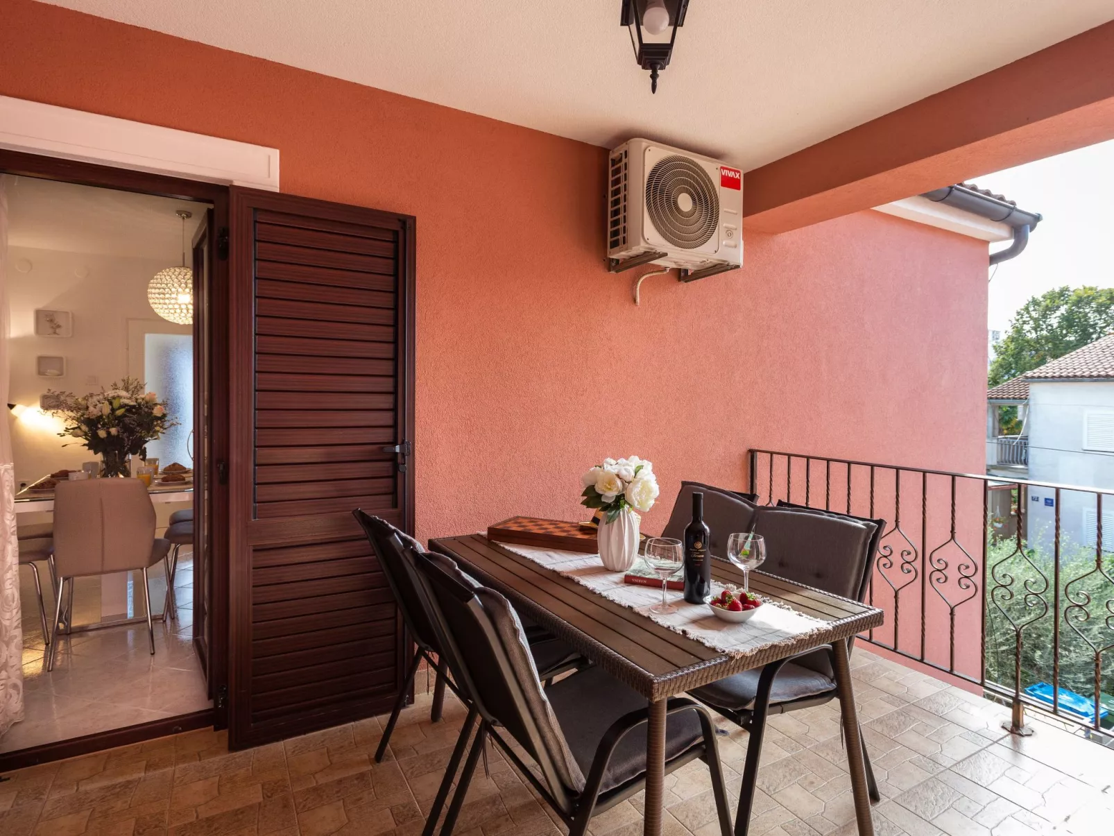 Schöne Wohnung Funtana Nr.4-Buiten