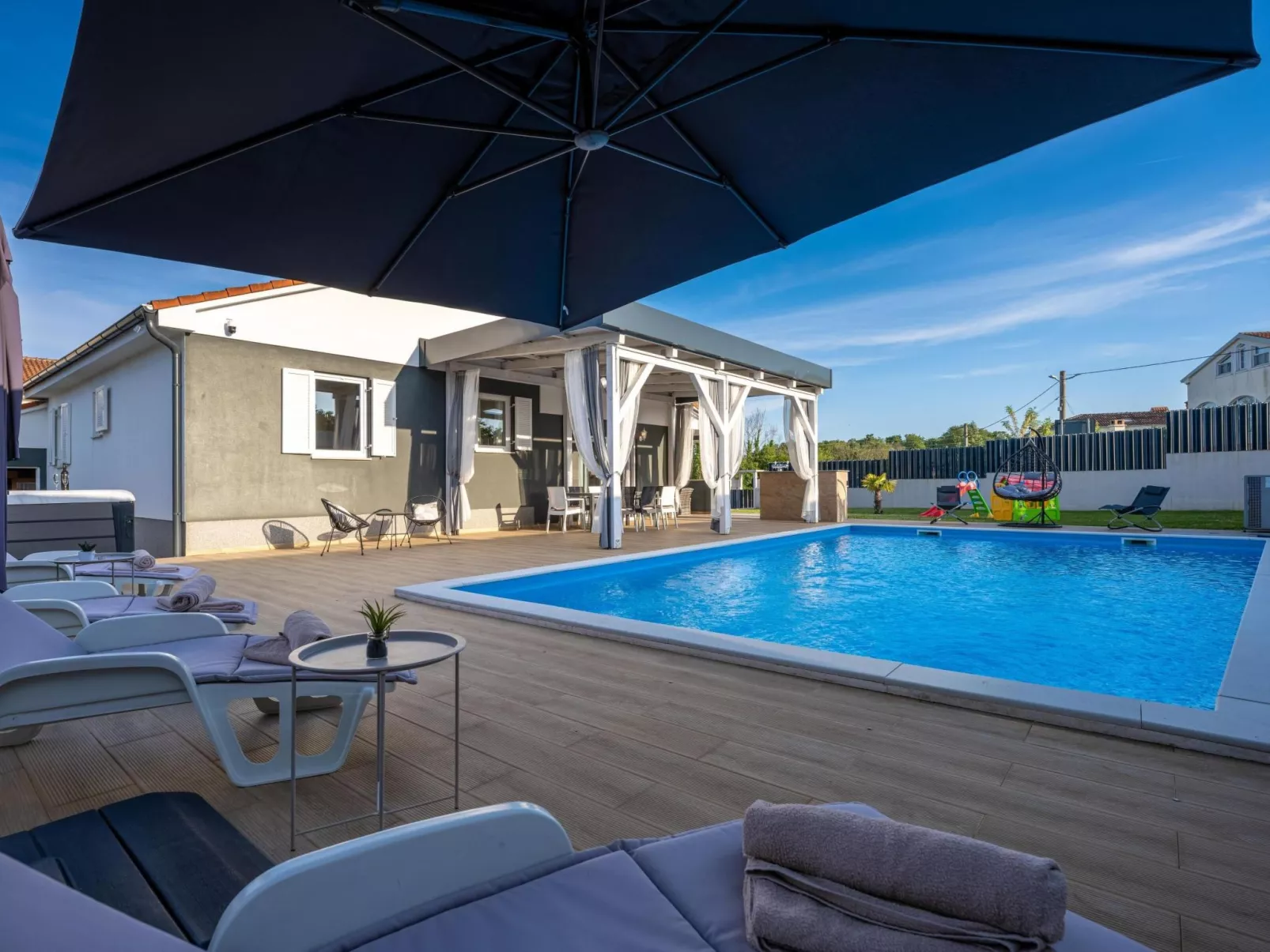 Schöne Villa Beauty für 6 Personen und 1 Kind-Buiten