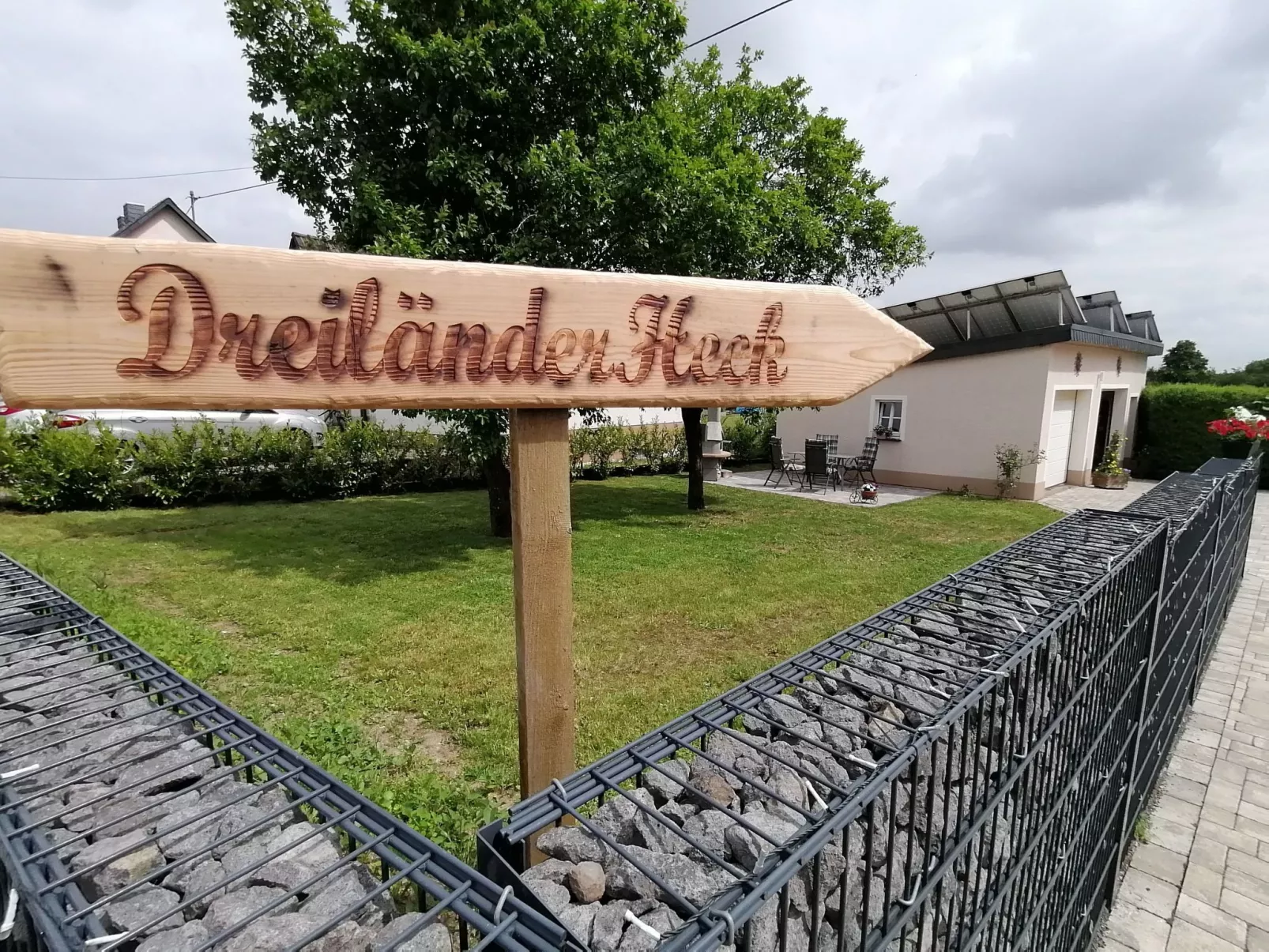 Appartement mit Terrasse-Buiten