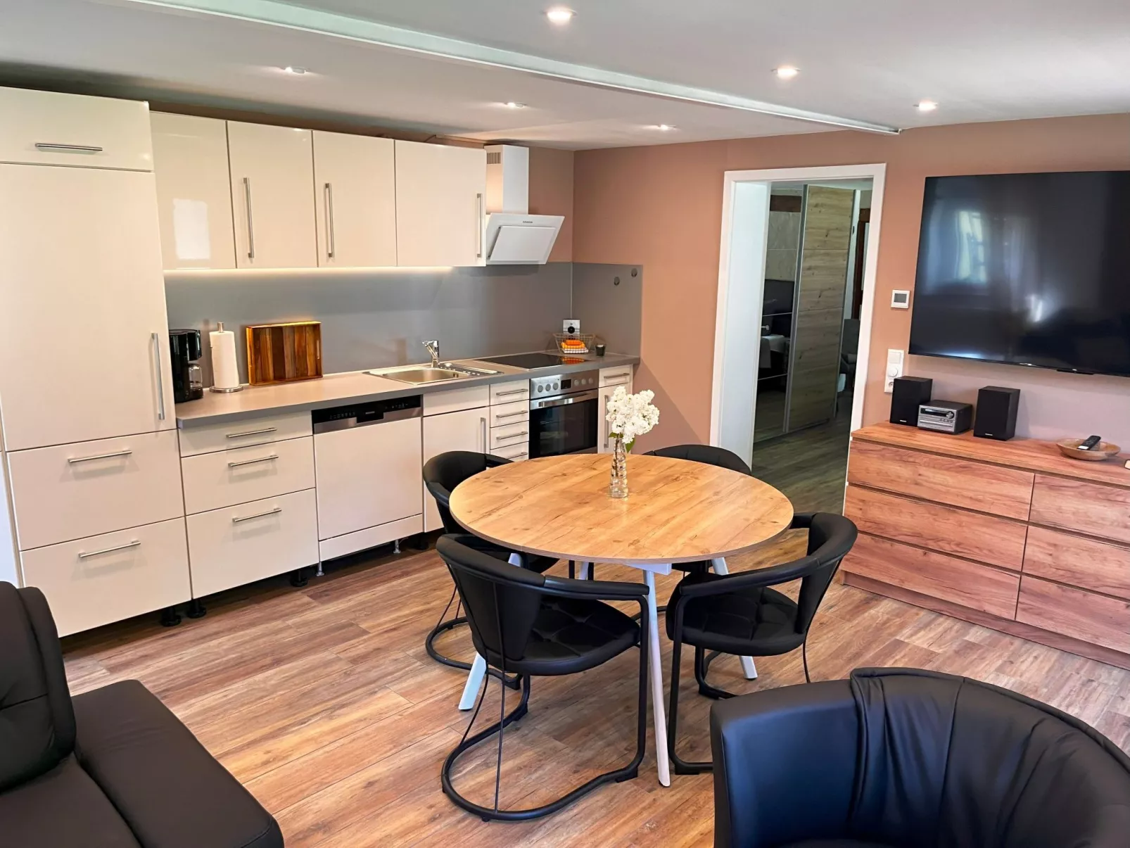 Haus Lotti an der Oktogonkirche-Image-tags.info