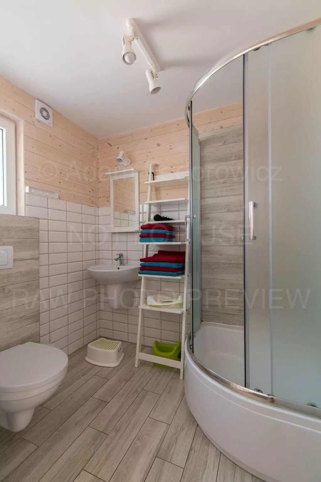 Marynarskie Domki mit der Aussicht auf Spielplatz-Image-tags.info