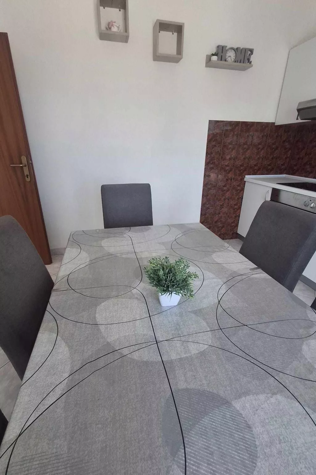 Sonnige Wohnung "Bepo" mit Blick auf das Wasser - Binnen