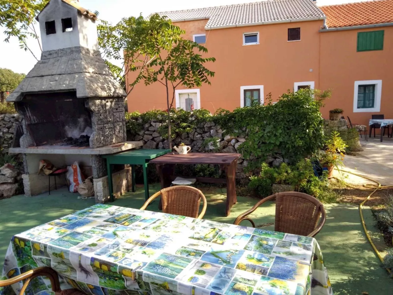 Tia Appartement mit Meerblick-Buiten