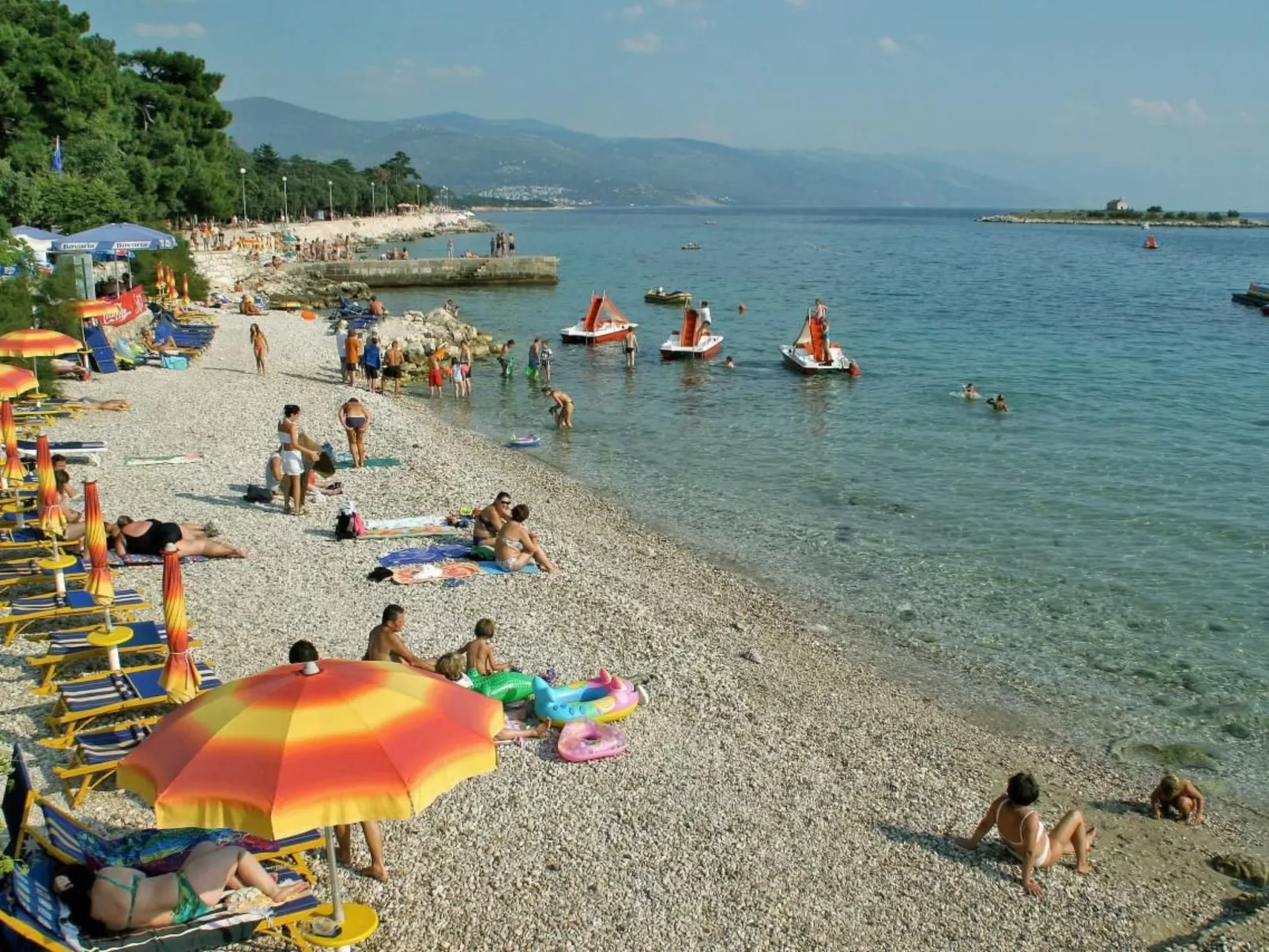 Wohnung mit Terrasse, 200m vom Strand entfernt-Buiten