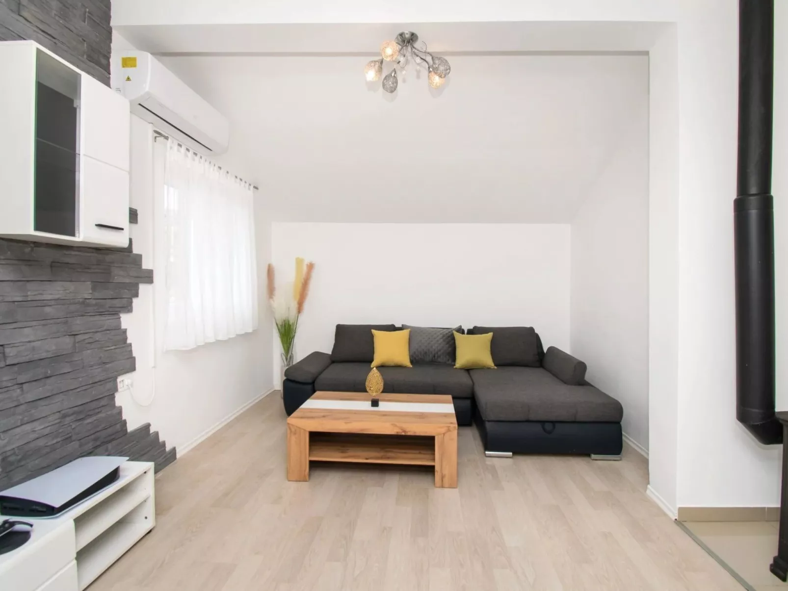 Villa Natura Piedra bei Sibenik-Image-tags.info