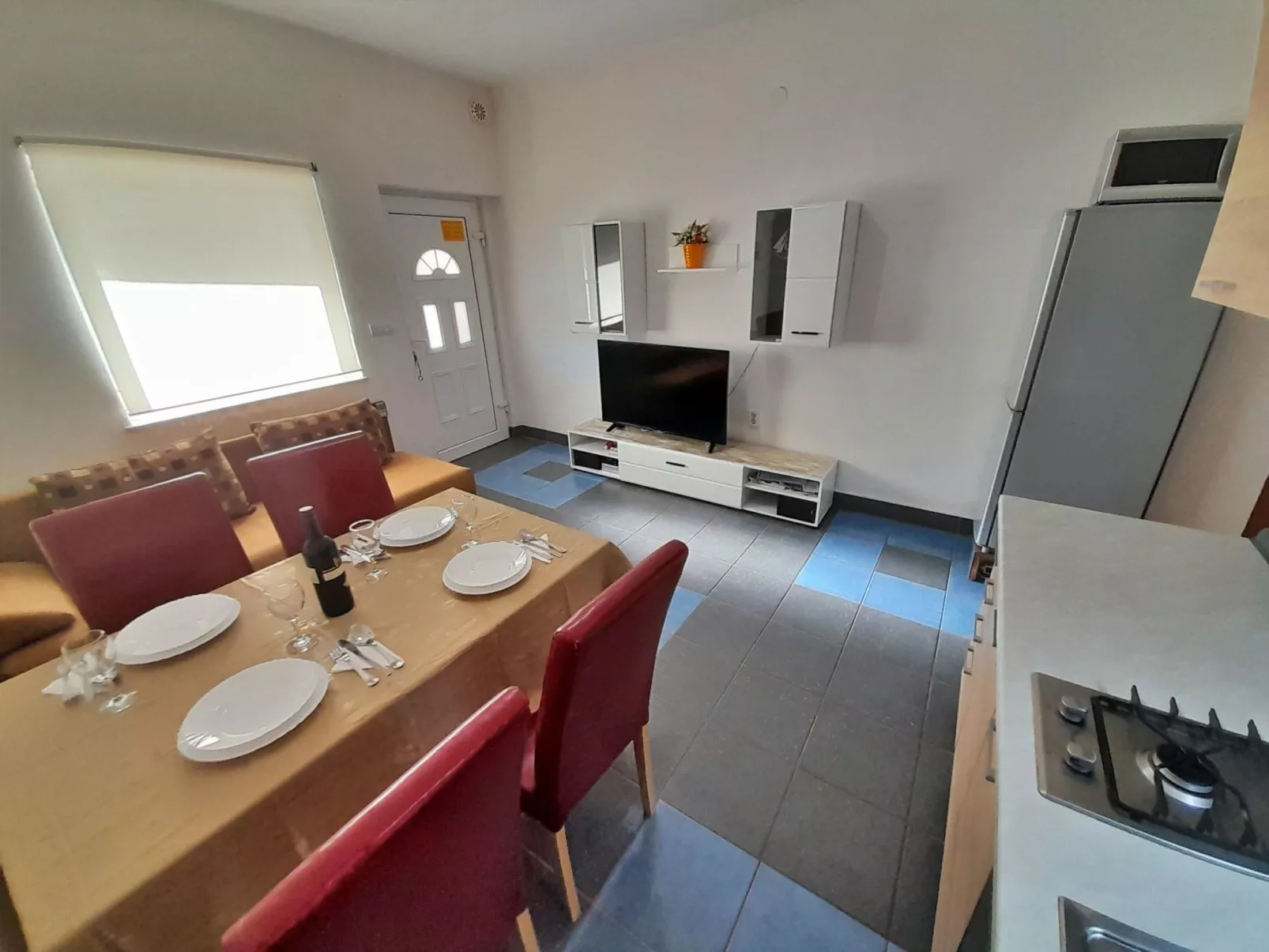 Wohnung "Tea" mit Garten, Grill und Terrasse-Binnen