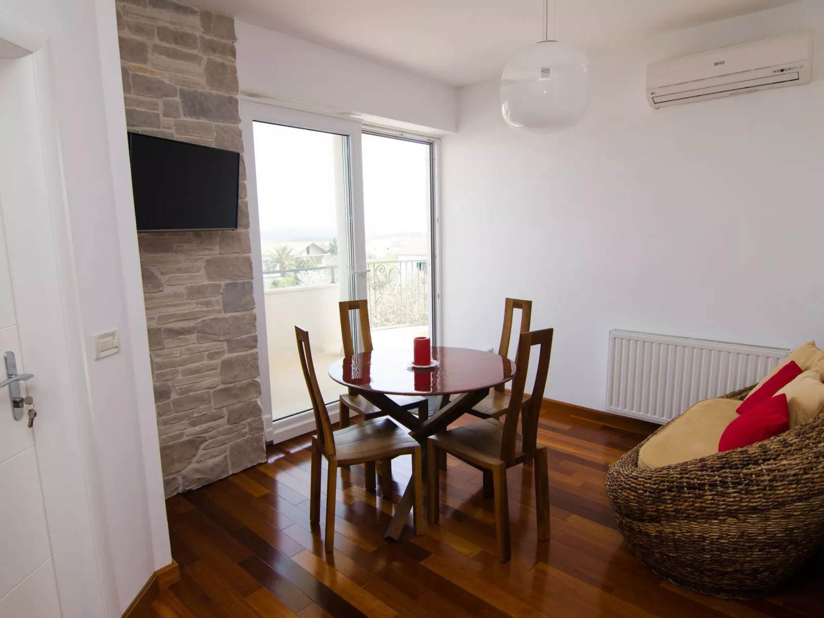 Wohnung für 4 Personen mit Pool-Binnen