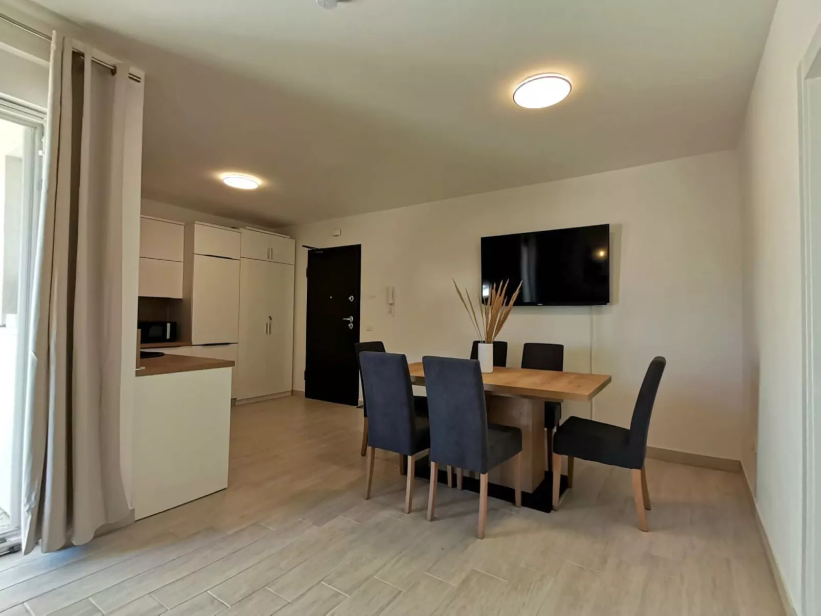 Appartement Dani am Strand mit herrlichem Meerblick-Binnen