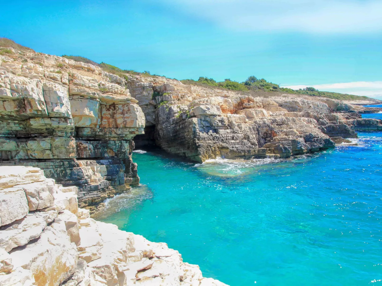 MA Premantura Luxusappartement Nr. 1 mit Terrasse und Parkplatz für 2+2 Persone-Image-tags.info