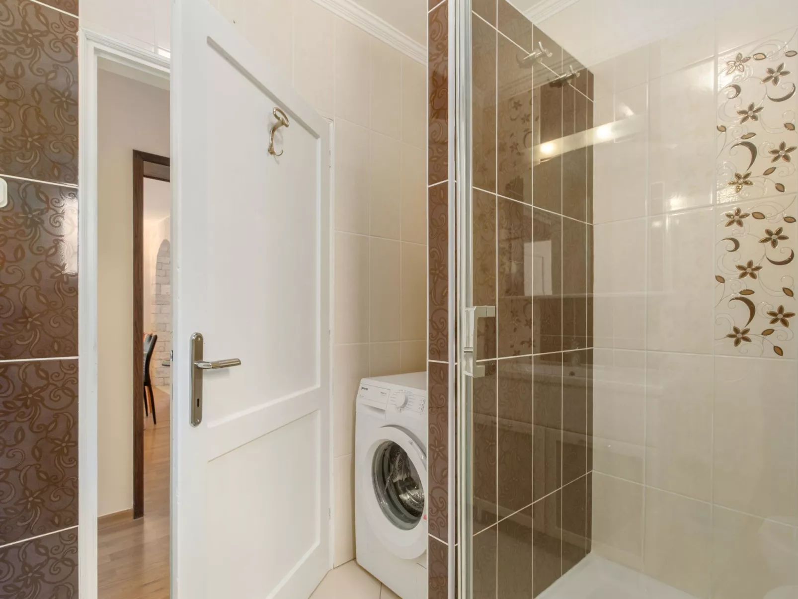 Residence Paradiso 6-Binnen