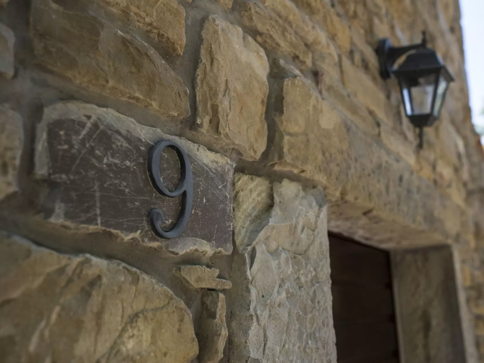 Mit eigenem Pool-Buiten