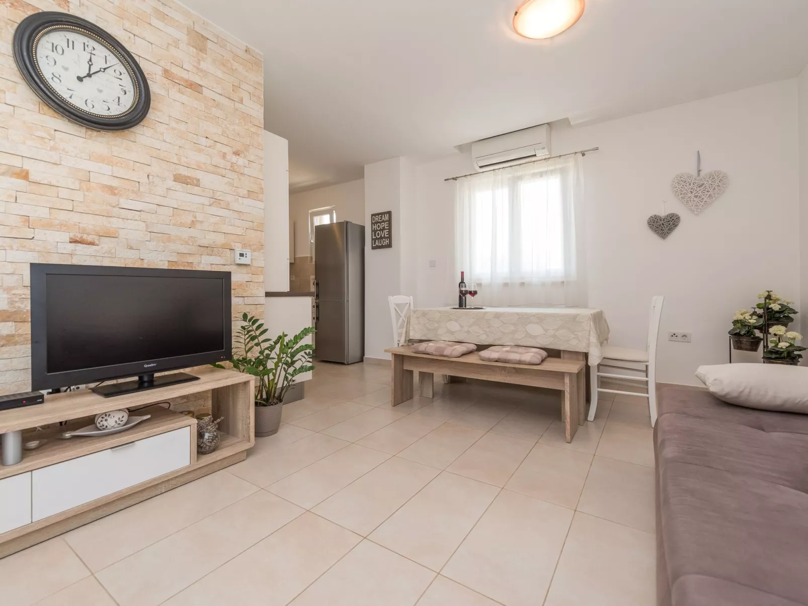 Wohnung Miriam mit Terrasse - TA Leut Agency-Binnen