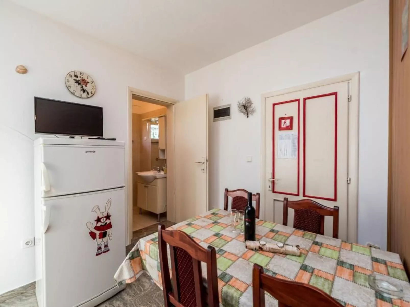 Delfin mit Meerblick - Agentur TA Leut-Binnen