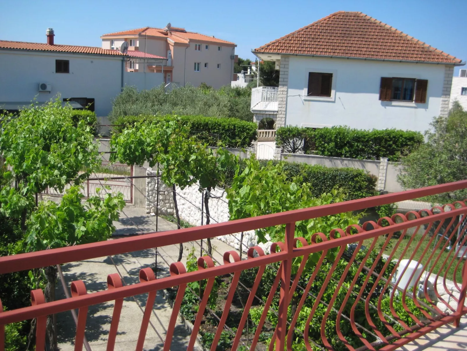 "Biserka" direkt am Strand-Buiten