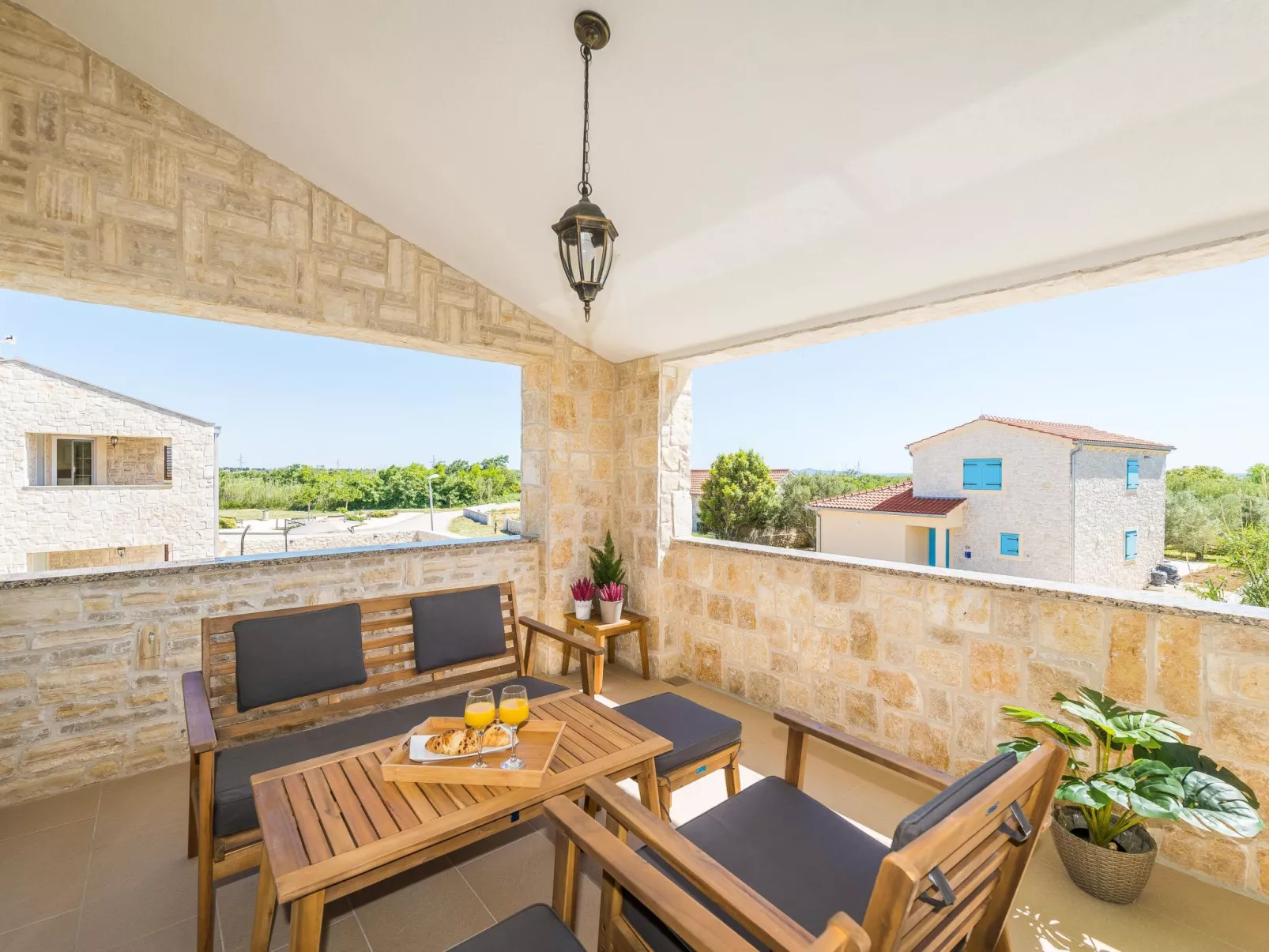 Villa Vid 01 mit beheiztem Pool - Agentur TA Leut-Buiten