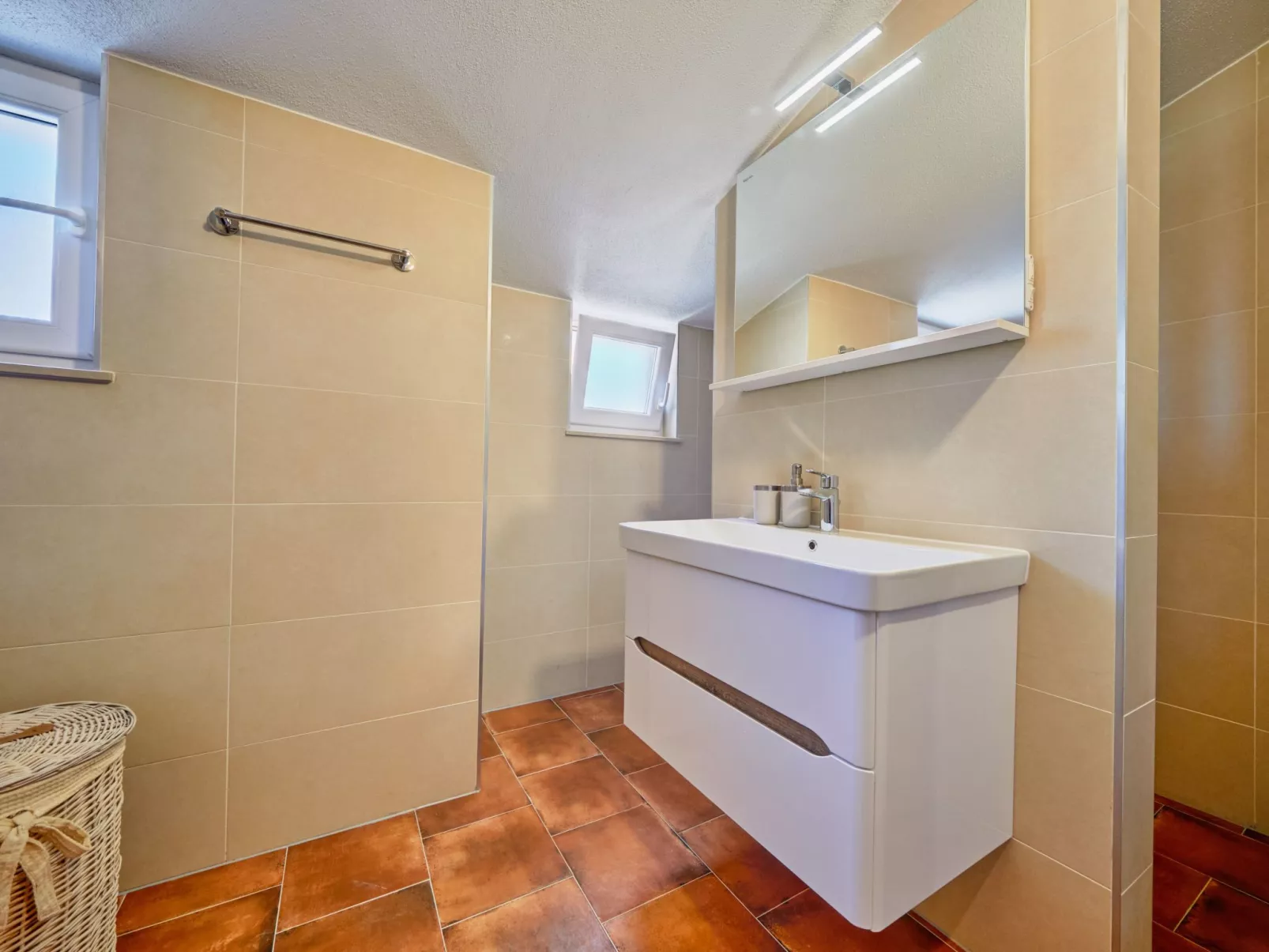 Anovi Holiday Home 2 - 2-Schlafzimmer-Haus-Binnen