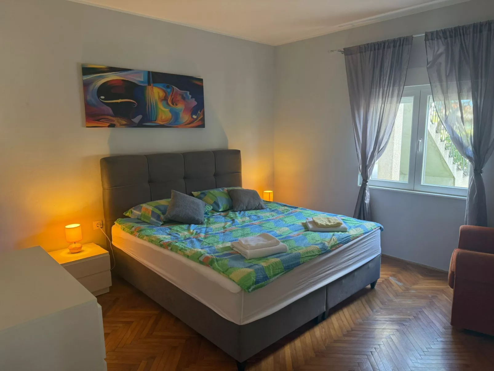 Appartement mit überdachter Terrasse-Binnen